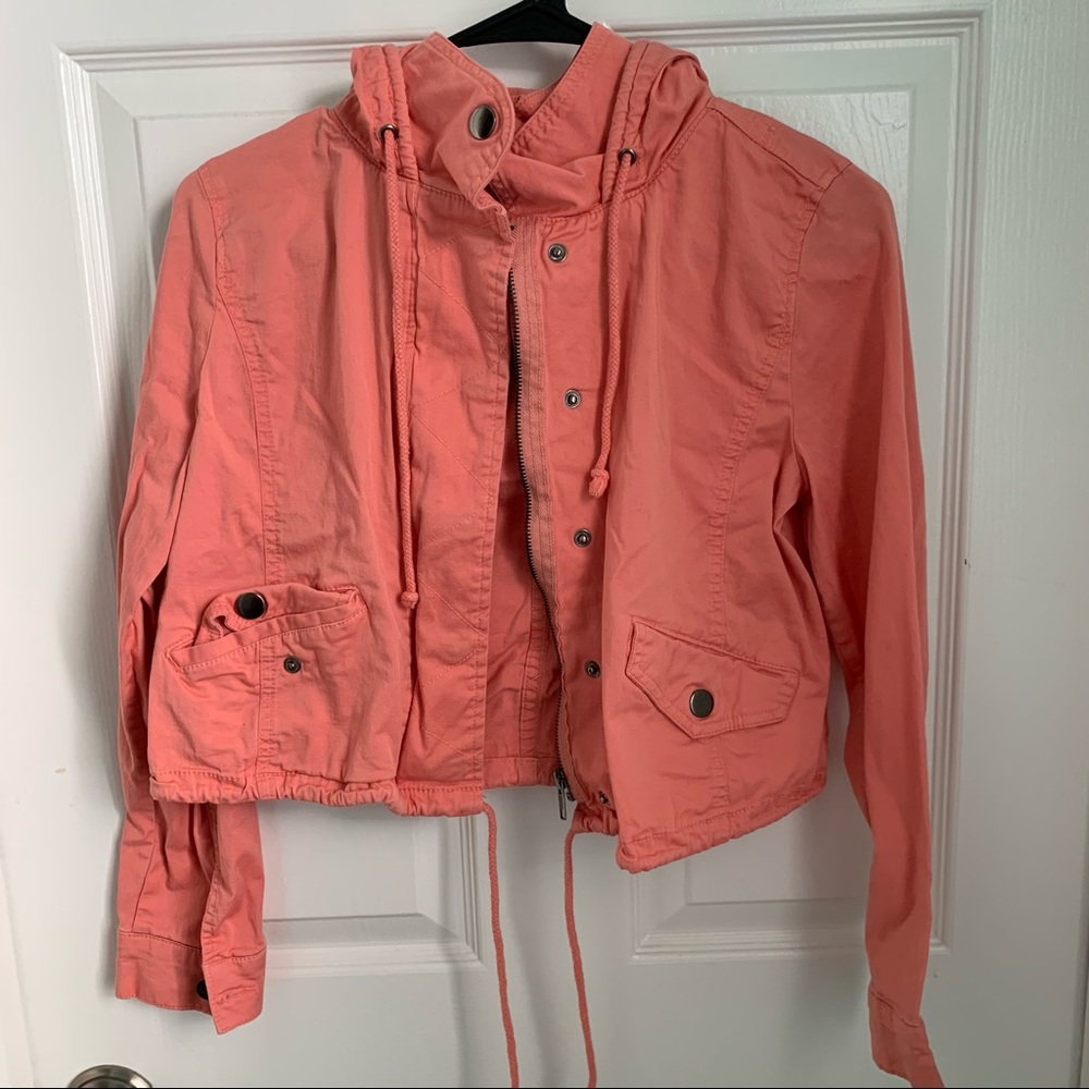 3/$10 salmon crop jacket